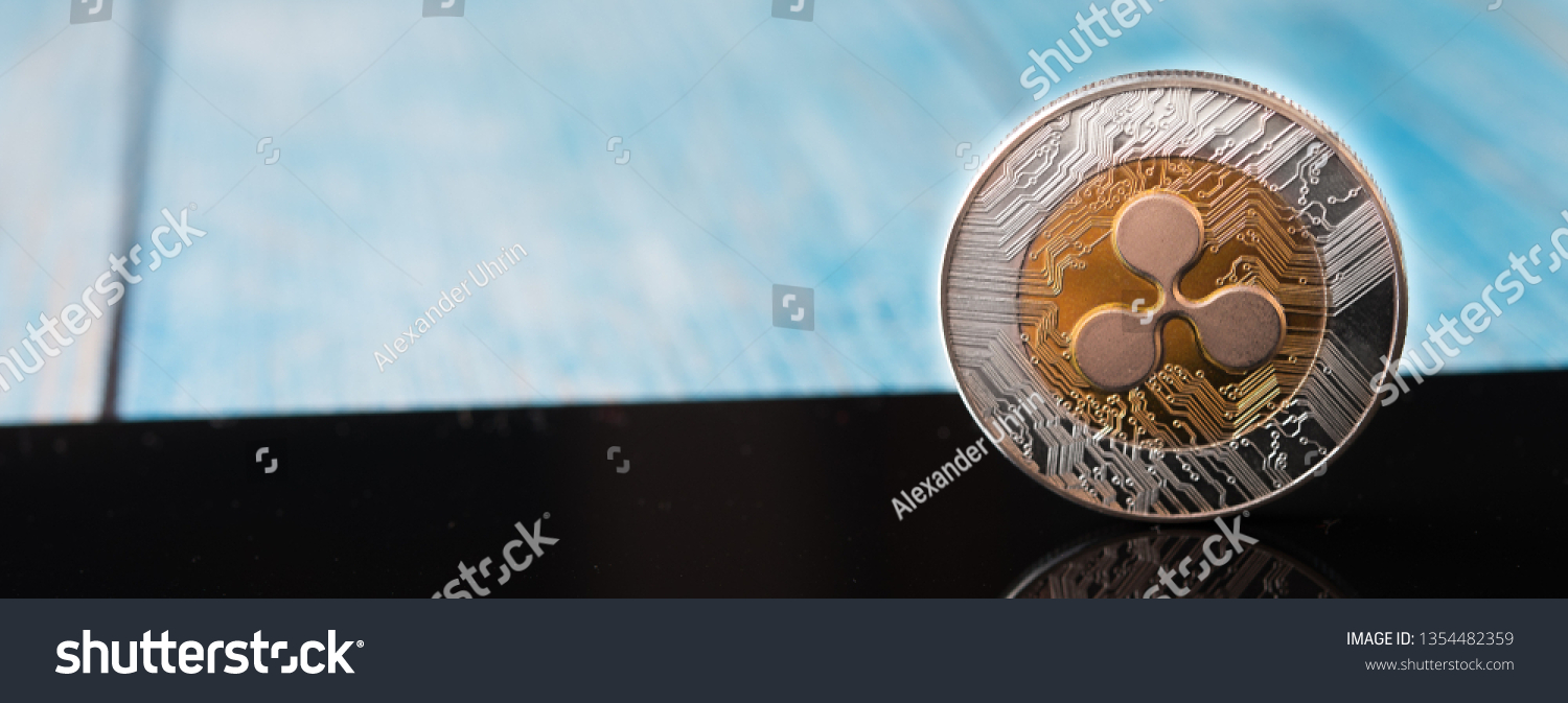Đ