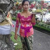 Quần v